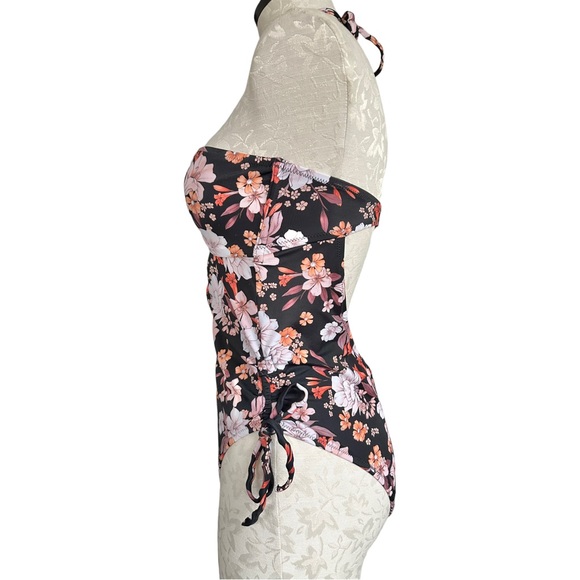 Shade & Shore Halter Keyhole Cut Out Back One Piece Swimsuit Black Floral Size M - Picture 7 of 16